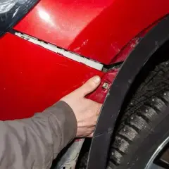 Jak wymienić zderzak - uniknij najczęstszych błędów i oszczędzaj