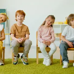 Jak ubrać dziecko do zdjęcia w przedszkolu, by wyglądało świetnie
