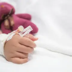Czy opiekę na dziecko można wypisać wstecz? Zasady i warunki wyjaśnione
