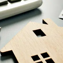 Ile kosztuje budowa domu szkieletowego 70m2? Sprawdź ukryte wydatki