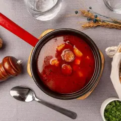 Jak ugotować pyszną zupę gulaszową – prosty przepis i porady dla początkujących