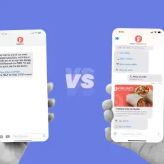 Porównanie wiadomości SMS i MMS w telefonie. Pierwsza to zwykły tekst, druga to interaktywna wiadomość z obrazkiem i opcjami.