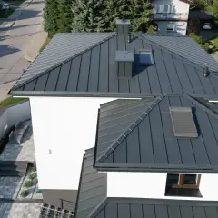 Blacha na dach - trwałość, estetyka i łatwy montaż dla Twojego domu