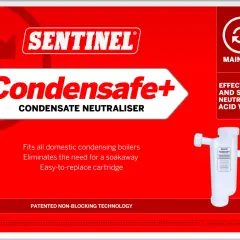 Entretien du neutraliseur de condensat Sentinel Condensafe+. Efficace et sûr pour neutraliser les déchets acides.