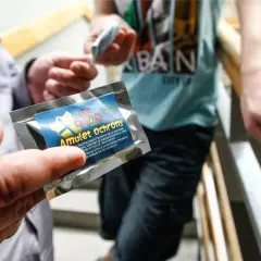 Dopalacze: Cena uliczna vs. śmiertelny koszt. Poznaj prawdę