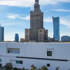 Praca w Muzeum Sztuki Nowoczesnej: aktualne oferty i warunki zatrudnienia