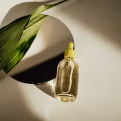 Maksymalna skuteczność serum na twarz? Odkryj sekrety aplikacji!