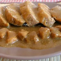 Jak podgrzać kluski na parze w piekarniku, aby nie straciły smaku