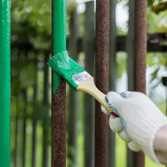 Jaką farbę do balustrady wybrać? Opinie i porady z forum dla trwałego efektu