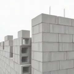Ile betonu potrzebujesz do pustaka szalunkowego? Oblicz to łatwo!