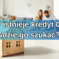 Drewniany model domu na tle rodziny. Czy istnieje kredyt 0%? Gdzie go szukać?