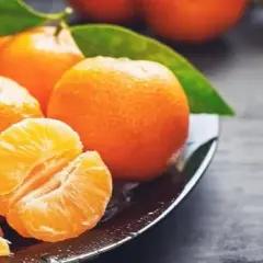 Ile kalorii ma mandarynka? Zaskakujące fakty o jej kaloryczności