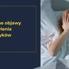 Kobieta w łóżku zakrywa twarz dłońmi, przeżywając trudne pierwsze dni po odstawieniu narkotyków.