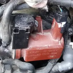 Jak podłączyć zawór podciśnienia turbiny w Ford Focus 1.6 TDCi - krok po kroku