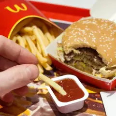 Ile kosztują frytki w McDonald's? Ceny, które zaskoczą każdego