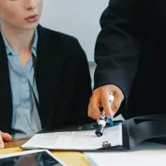 Czy można rozwiązać umowę dożywocia u notariusza? Poznaj prawdę
