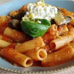 Pasta alla Norma: Receta auténtica siciliana, ¡sin errores!
