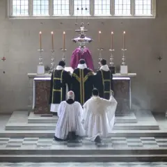 Ile trwa msza w kościele? Czas trwania różnych nabożeństw