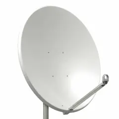 Biała antena satelitarna na maszcie, idealna do wyboru, jaką antenę satelitarną wybrać.