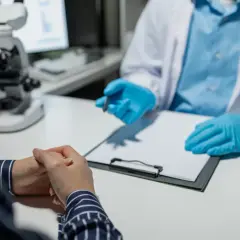 Urolog bez kolejki? NFZ, prywatnie i pilnie pełny przewodnik