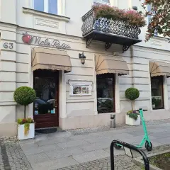 Gdzie zjeść w Radomiu? Odkryj najlepsze miejsca na pyszny posiłek