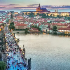 Ile kosztuje chleb w Czechach? Aktualne ceny i porównanie z Polską