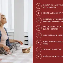 Mujer meditando en posición de loto, con un cuenco tibetano. Guía para crear tu mantra de vida.