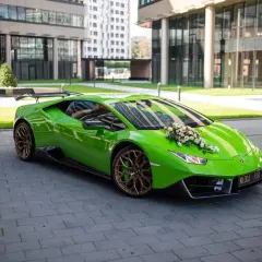Lamborghini na wynajem: Sprawdź koszty i uniknij pułapek!