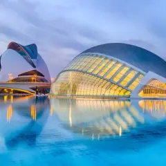 Vacaciones con niños en España: los mejores destinos y actividades familiares