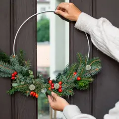 Ozdoby świąteczne na zewnątrz DIY stwórz magię za grosze!