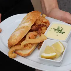Los mejores lugares donde comer bocadillos de calamares en Madrid