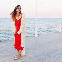 Espadryle damskie: 7 stylizacji na każdą okazję - poradnik