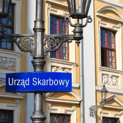 Czy kupno mieszkania od dewelopera trzeba zgłosić do urzędu skarbowego? Oto co musisz wiedzieć