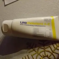 Krem Linocholesterol A+E z cholesterolem i witaminami A i E, popularna receptura dostępna od ręki.