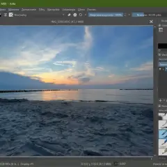 Edycja zachodu słońca nad morzem w programie Krita, darmowej alternatywie dla Photoshopa.
