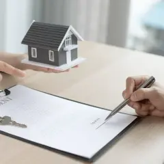 Kto płaci agencji za wynajem mieszkania? Odkryj, kto ponosi koszty