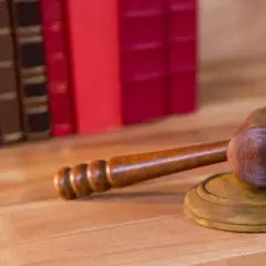 Sąd pracy: Jak wygląda rozprawa? Bez stresu krok po kroku