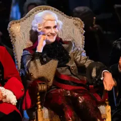 Na co warto iść do teatru? Odkryj emocje i niezapomniane spektakle