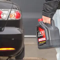 Motul dobierz olej: Jak wybrać idealny dla Twojego silnika?
