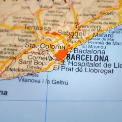 Gdzie jest Barcelona w jakim kraju? Odkryj jej wyjątkowe położenie