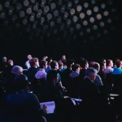 Wynajem sali konferencyjnej jaki VAT? Sprawdź, jak uniknąć błędów