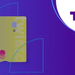 Żółta twisto karta kredytowa z logo i symbolem płatności zbliżeniowych.