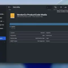 Mac USB-Laufwerk "VendorCo ProductCode Media" mit 15,73 GB Kapazität wird im Festplattendienstprogramm angezeigt.