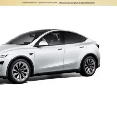 Biały Tesla Model Y, wersja Long Range z napędem na tylne koła, cena 219 990 zł. Dostępne też inne konfiguracje.