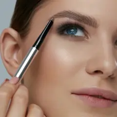 Idealny tusz do brwi? Ranking, porady i sekrety aplikacji