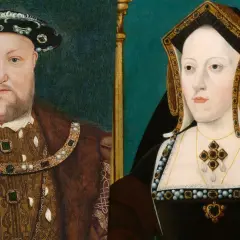 Portret króla Henryka VIII Tudora i jego żony. Król w bogatym stroju, królowa w ozdobnym nakryciu głowy.