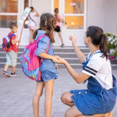 Zerówka to szkoła czy przedszkole? Zrozum jej rolę w edukacji