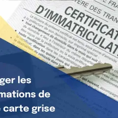 Changer les informations de votre carte grise. Un certificat d'immatriculation français et une clé sont visibles.
