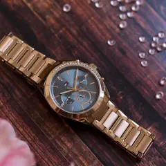 Zegarek Tommy Hilfiger damski: Jak wybrać idealny styl i jakość?