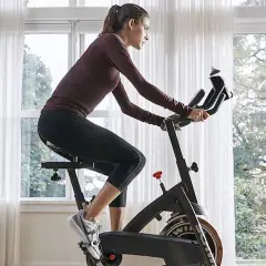 Jaki rower stacjonarny kupić, aby uniknąć nietrafionego zakupu?